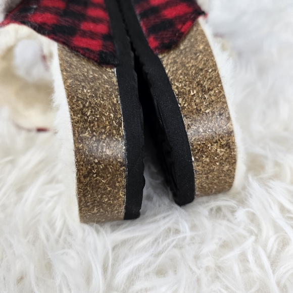 Madden Girl Plaid Faux Fur Slide Sandals - Picture 11 of 13